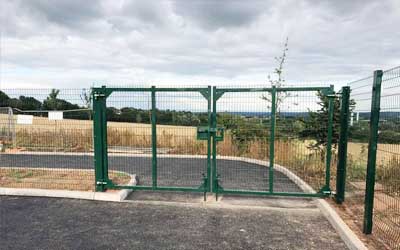 commercial fencing plymouth