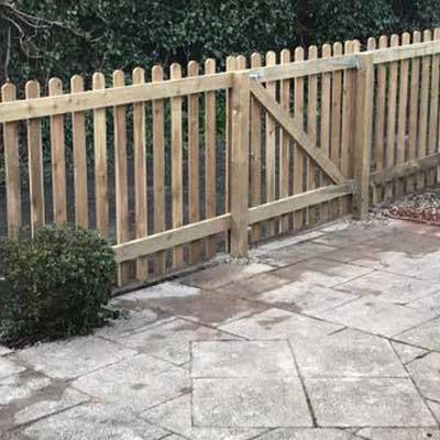 Picket Fencing Plymouth